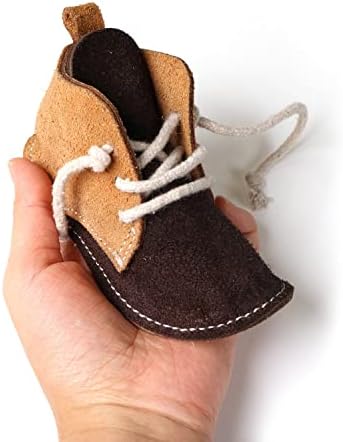 Čizme-igračke od kravlje kože iz Australije