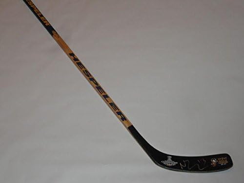 Nick Bonino potpisao hokej štap Pittsburgh Penguins 2017 Cup Champs Back 2 Back - Autografirani NHL Sticks