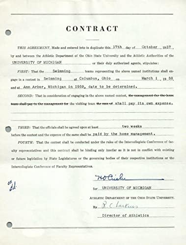 Fritz Crisler potpisao je legendu Michigan College Football s pismom u pismu-potpisi koje je izrezao fakultet
